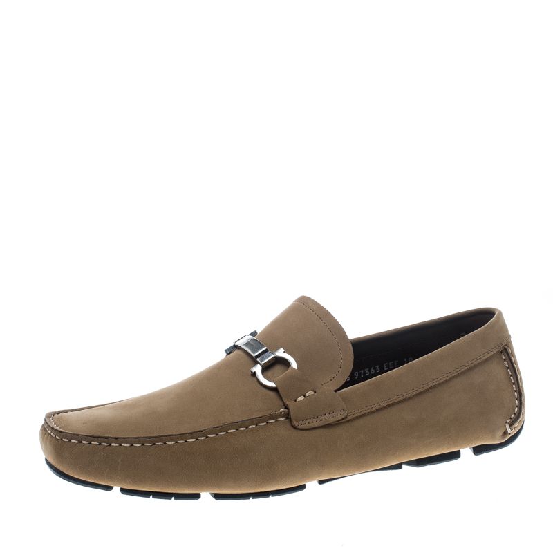 مملوكة مسبقًا Salvatore Ferragamo Dark Beige Nubuck Londra Loafers Size 44