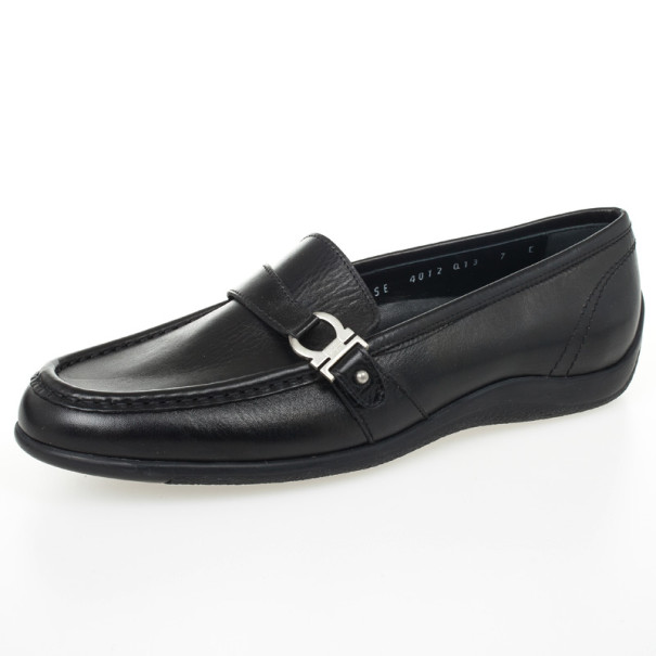 Pre Owned Salvatore Ferragamo Black Leather Drivers Size 39