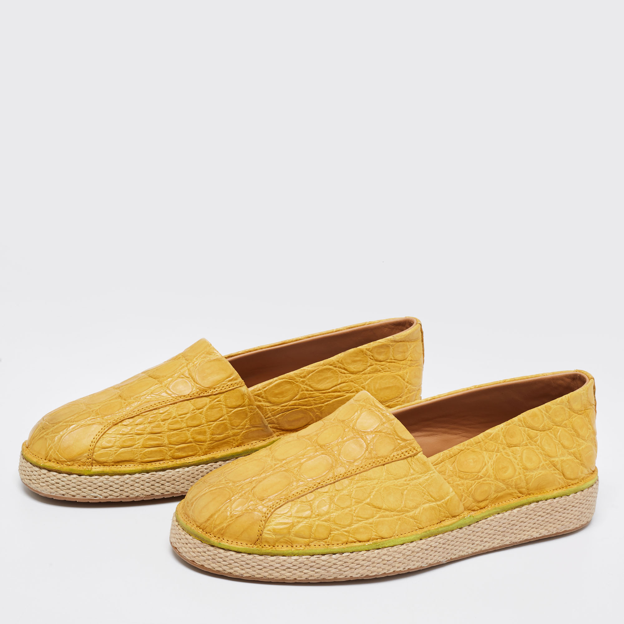 

Salvatore Ferragamo Yellow Crocodile Leather Lampedusa Flat Espadrilles Size