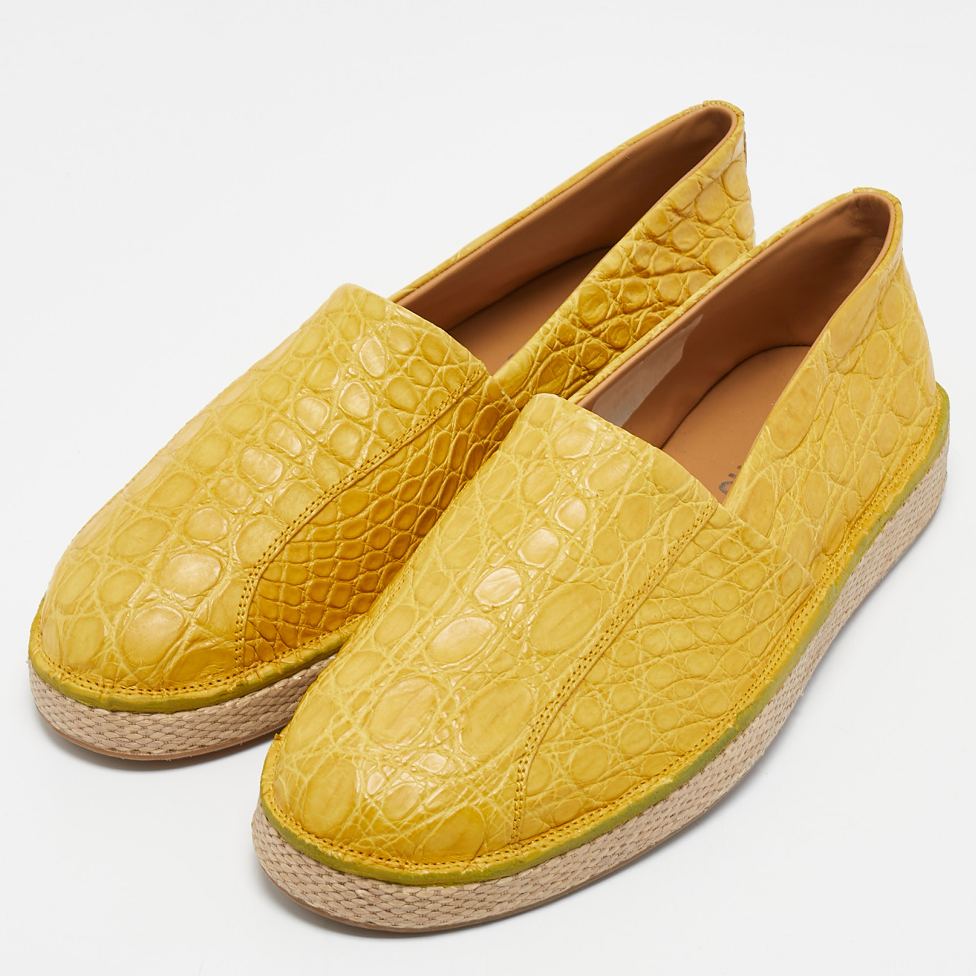 

Salvatore Ferragamo Yellow Crocodile Leather Lampedusa Espadrille Size