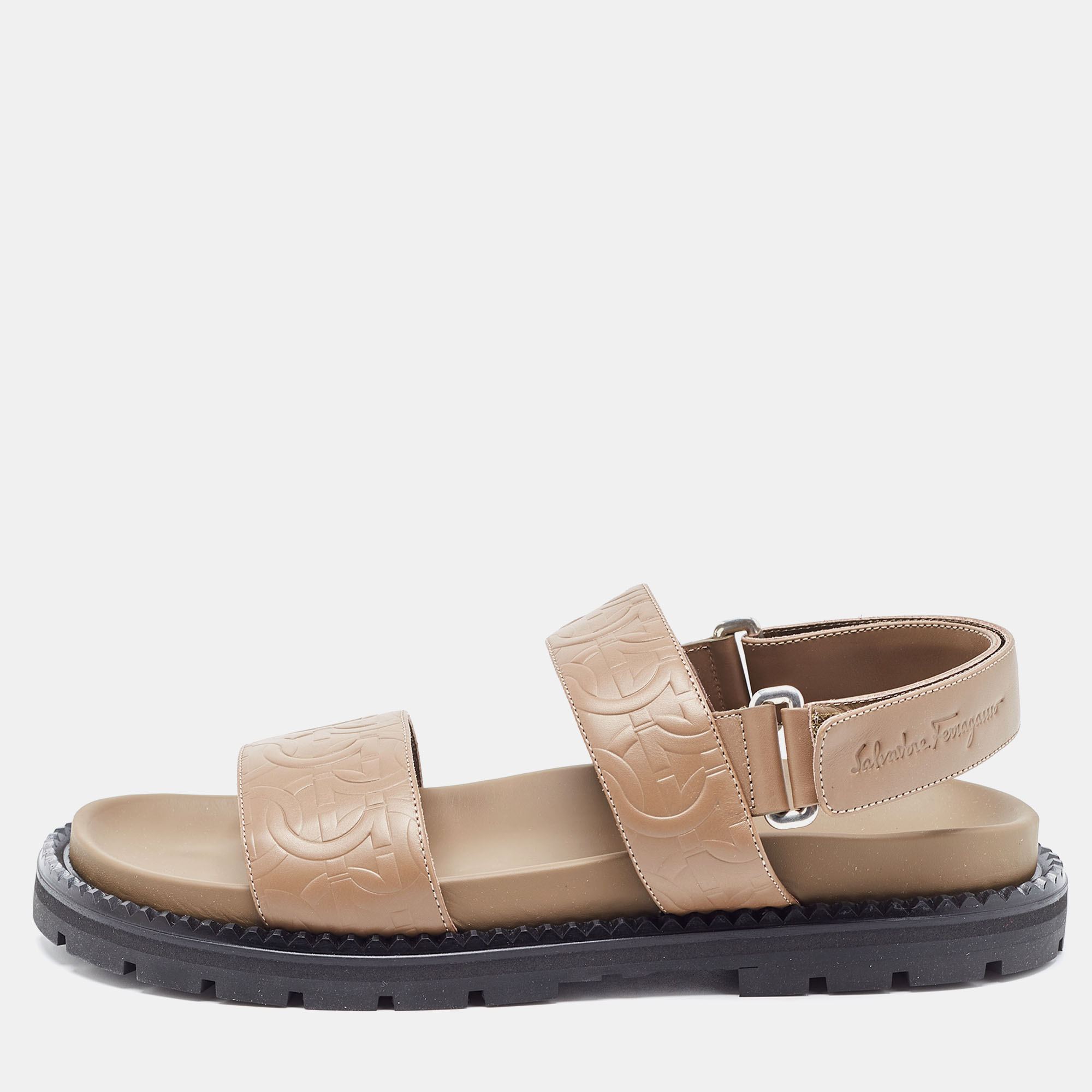 

Salvatore Ferragamo Beige Embossed Leather Notorius Flat Sandals Size