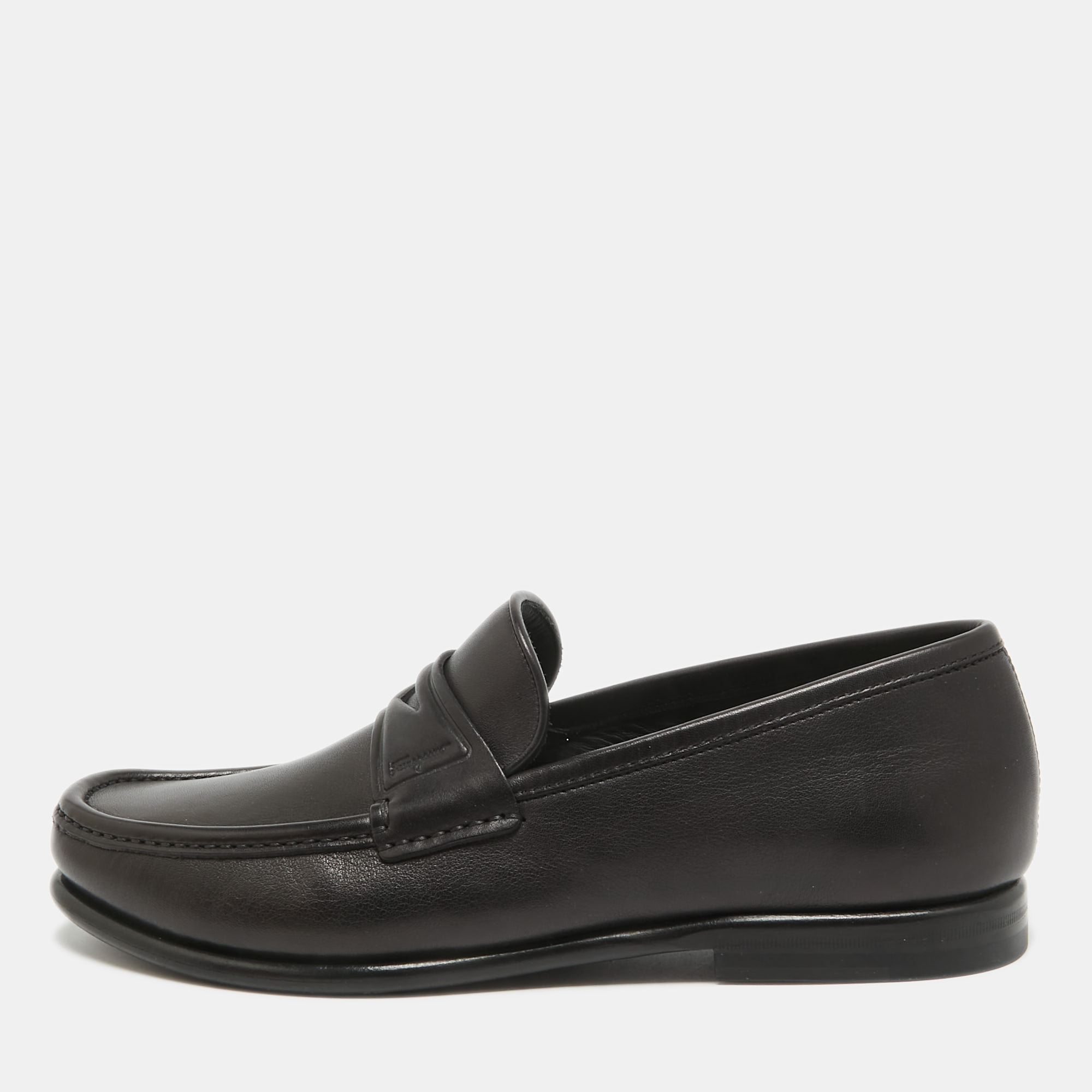 

Salvatore Ferragamo Black Leather Connor Penny Loafers Size