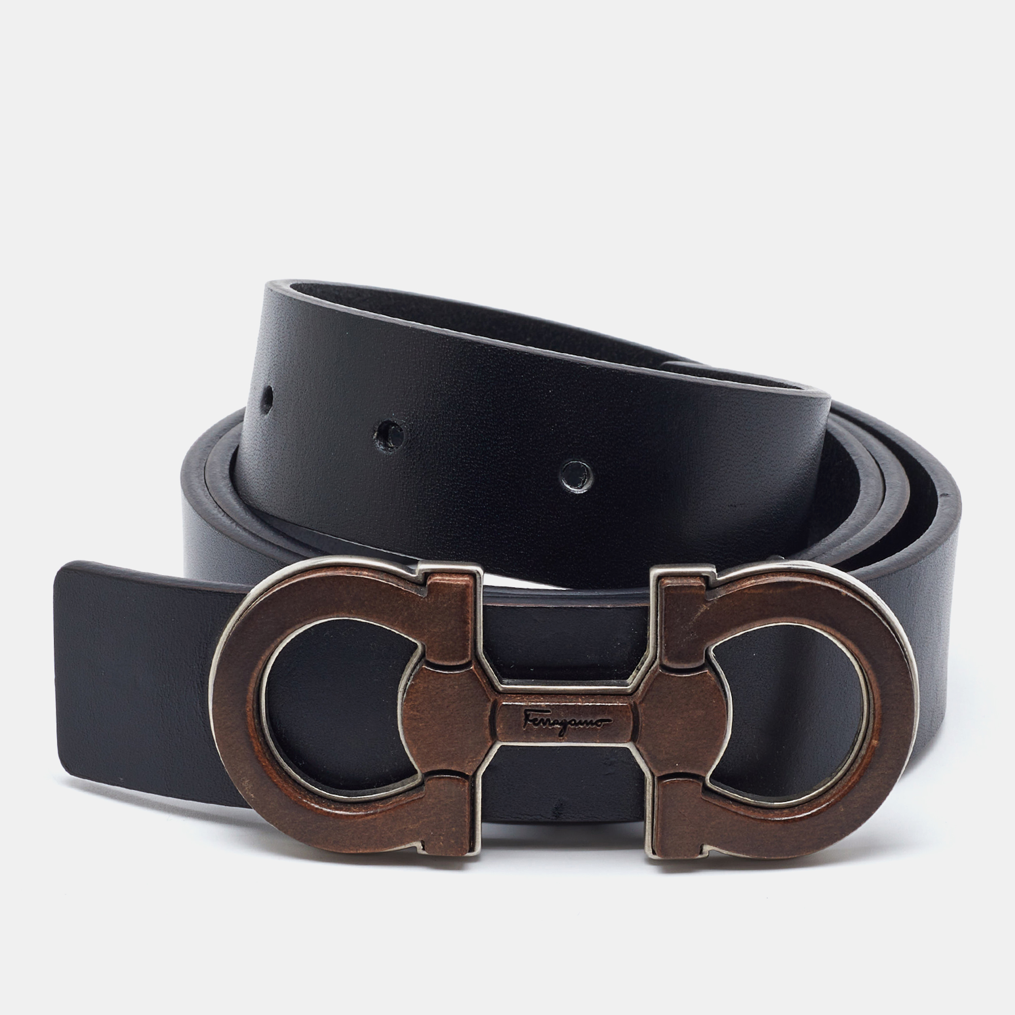 

Salvatore Ferragamo Black Leather Gancini Buckle Belt