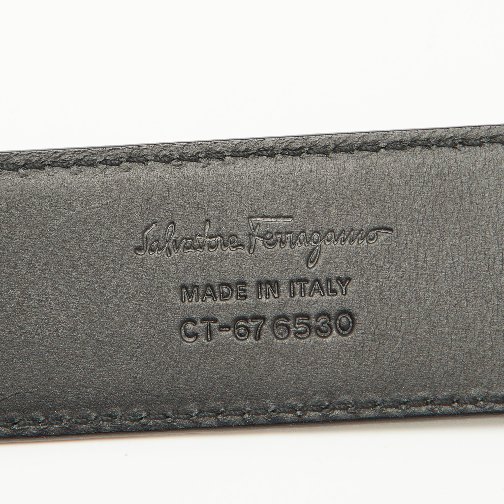 Salvatore Ferragamo Black Leather Buckle Belt 95CM 