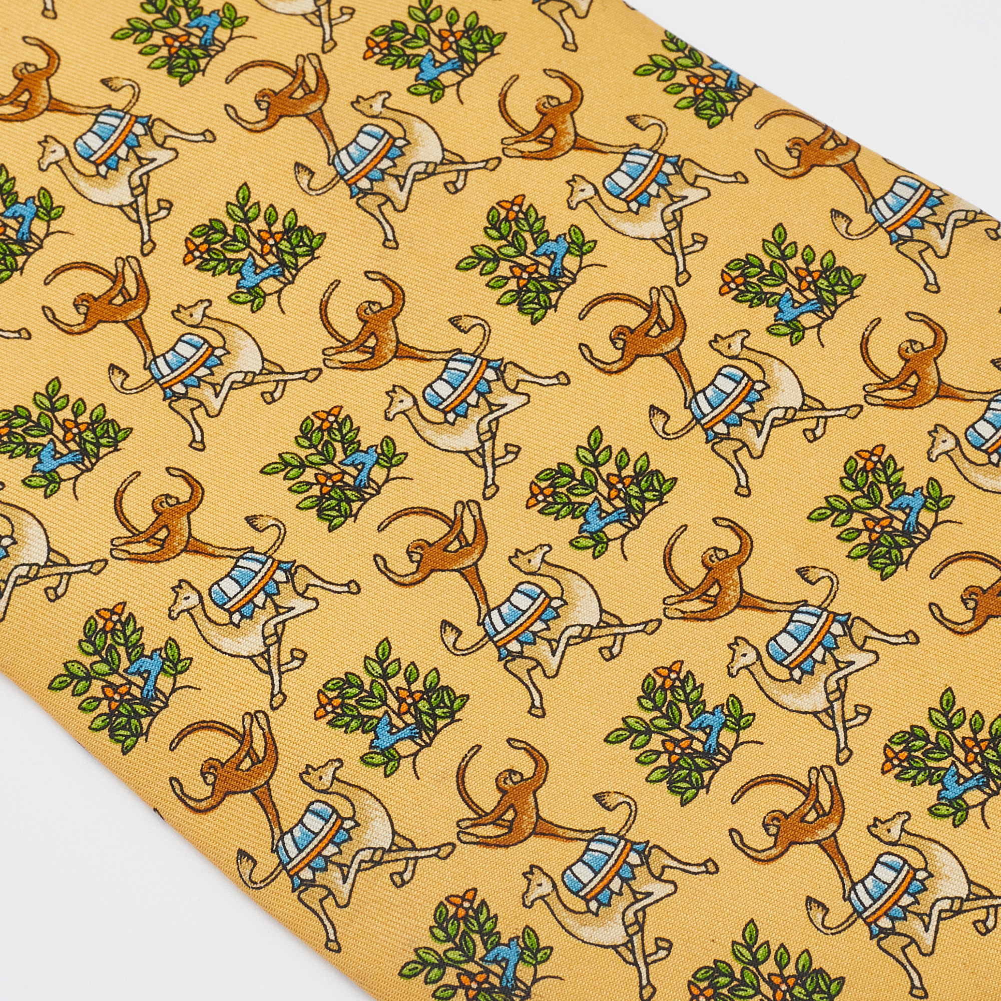 

Salvatore Ferragamo Yellow Horse Printed Silk Tie