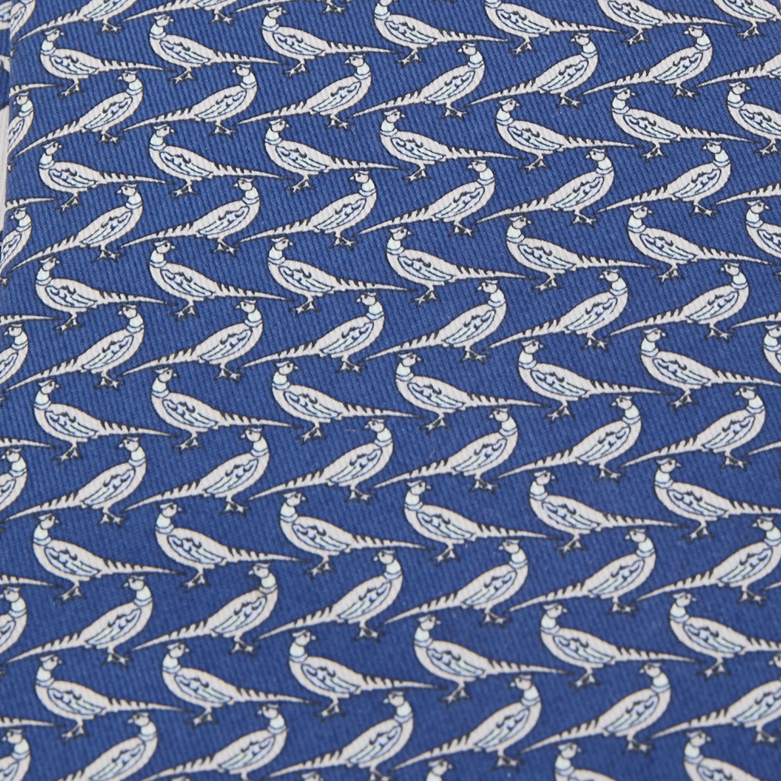 

Salvatore Ferragamo Navy Blue Bird Print Silk Traditional Tie