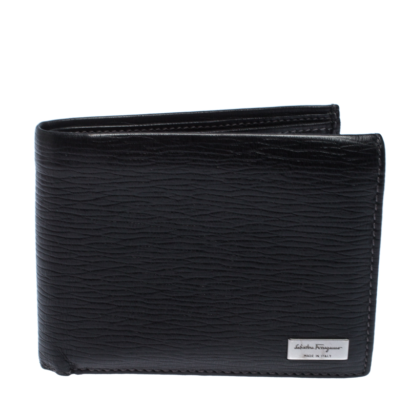 Pre Owned Salvatore Ferragamo Black Leather Bifold Wallet