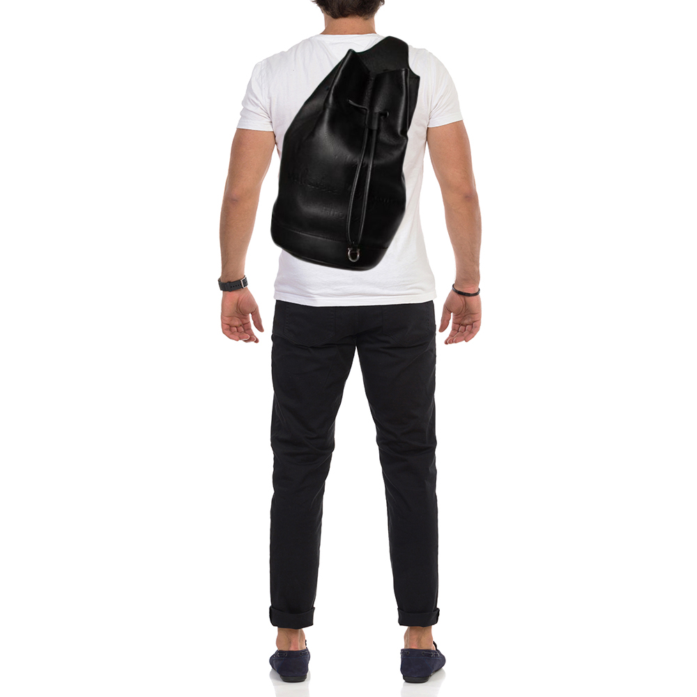 

Salvatore Ferragamo Black Grained Leather Tornabuoni 1927 Collection Shoulder Backpack