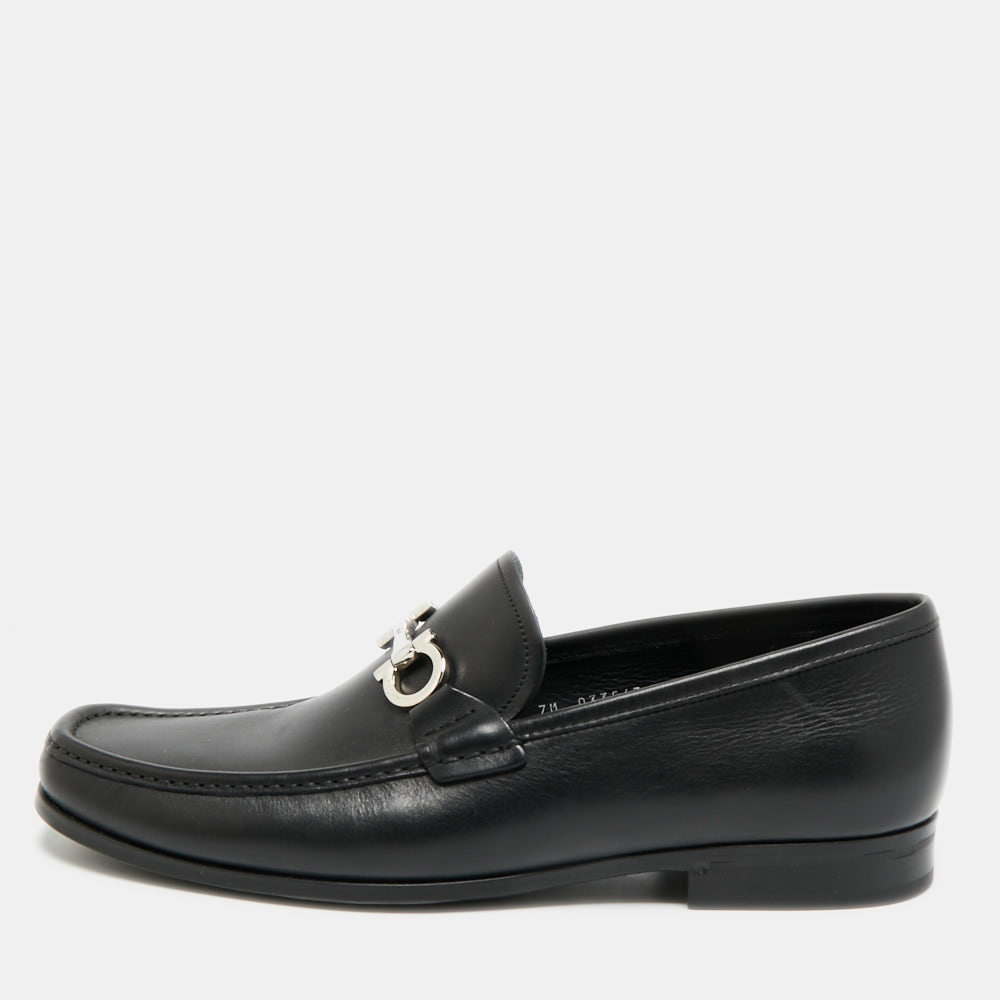 

Salvatore Ferragamo Gancini Size 44.5 Black Leather Loafers