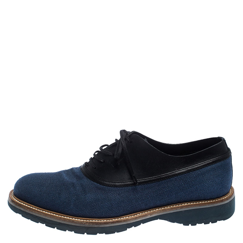 

Salvatore Ferragamo Blue Canvas And Black Leather Lace Up Oxfords Size