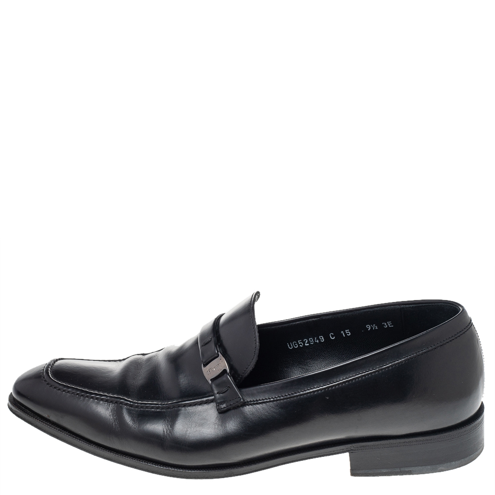 

Salvatore Ferragamo Black Leather Mattia Loafers Size