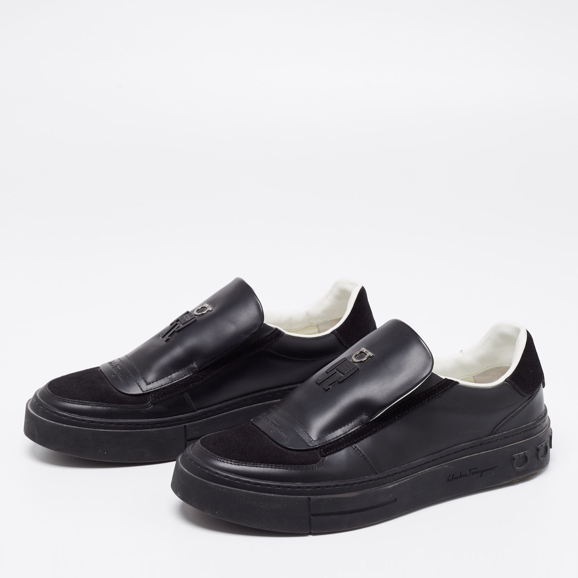

Salvatore Ferragamo Black Leather and Suede Low Top Sneakers Size