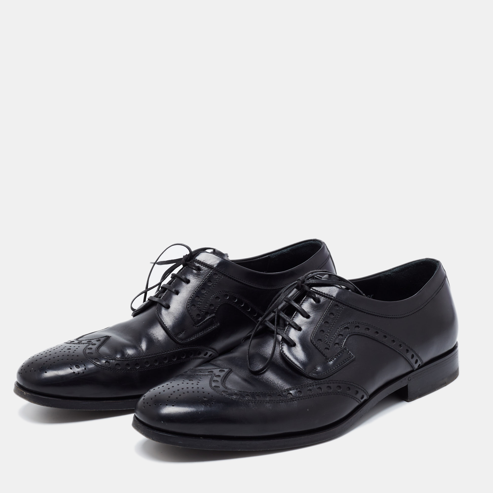 

Salvatore Ferragamo Black Leather Lace Up Derby Size