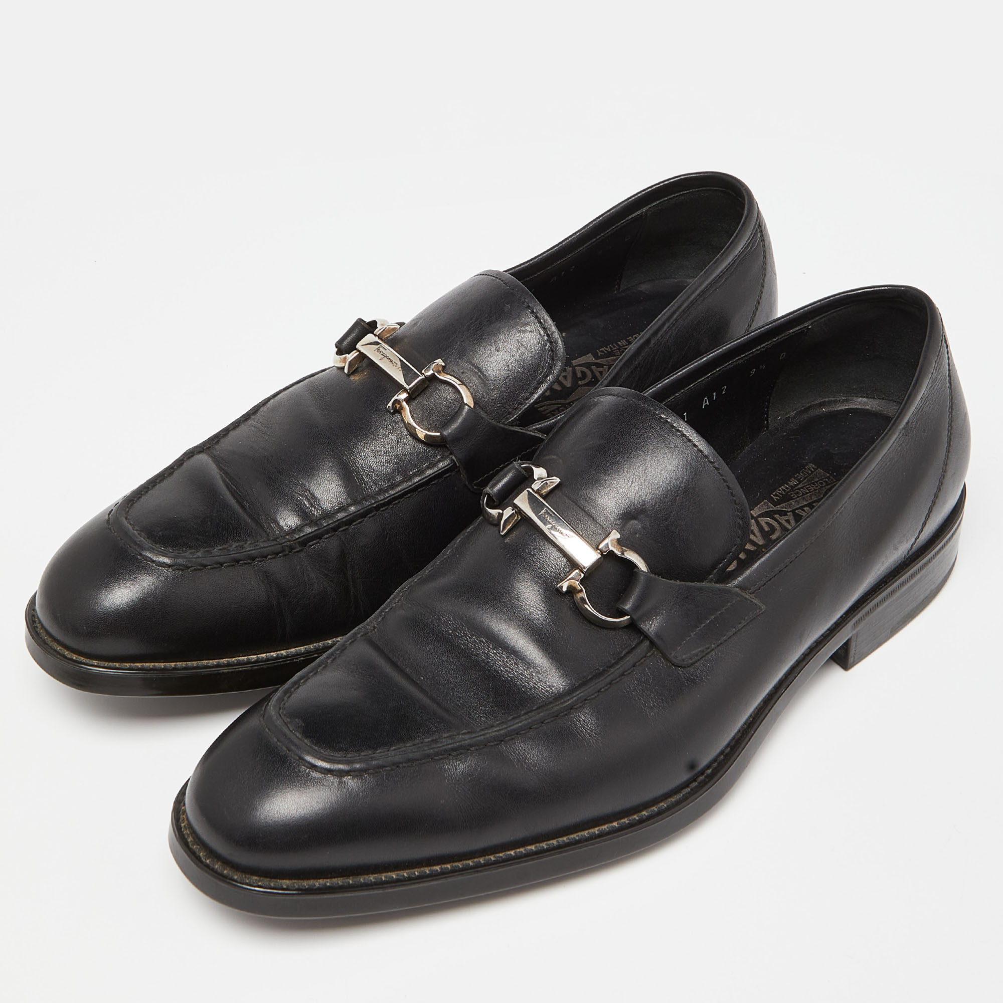 

Salvatore Ferragamo Black Leather Gancini Loafers Size