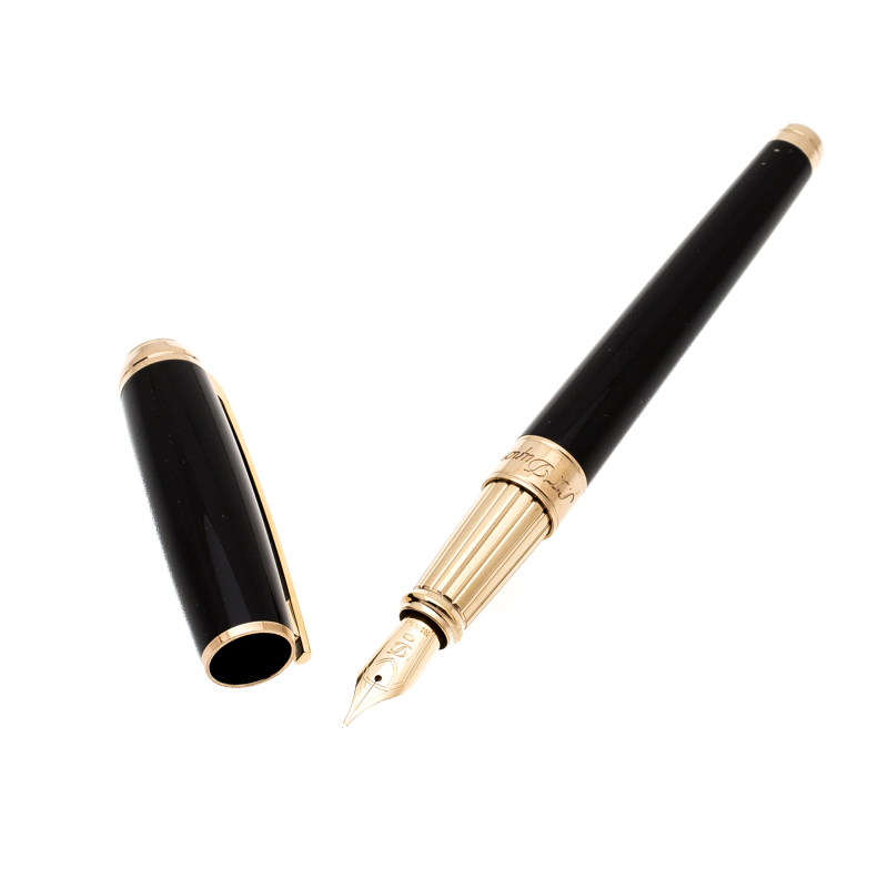 S.T. Dupont D Line Black Lacquer Gold Plated Fountain Pen