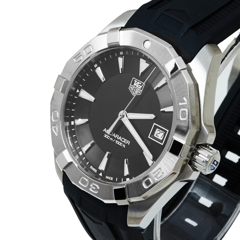 

Tag Heuer Black Stainless Steel Aquaracer WAY1110 Men's Wristwatch