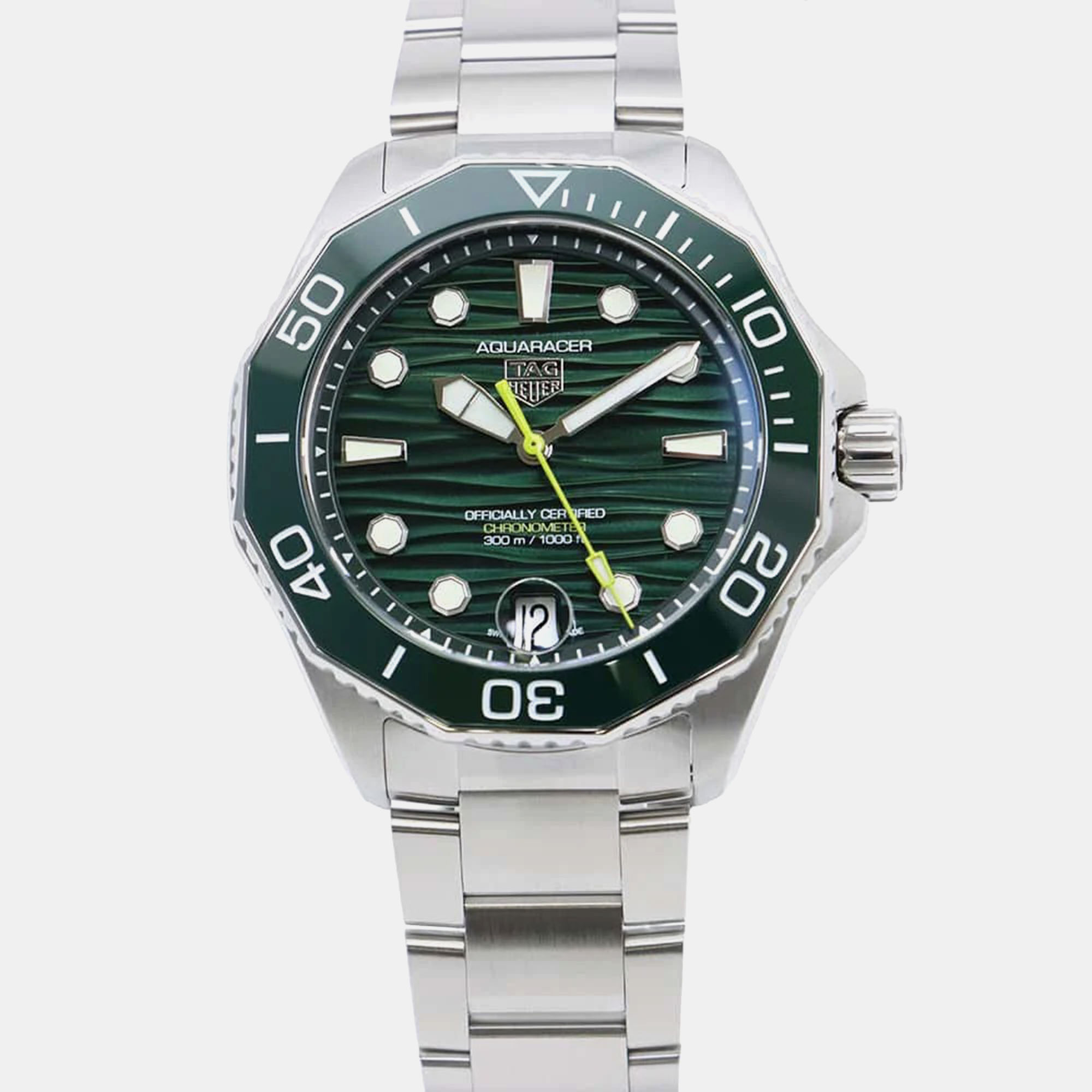 

Tag Heuer Aquaracer Professional 300 Stainless Steel Green Dial Watch 42 mm