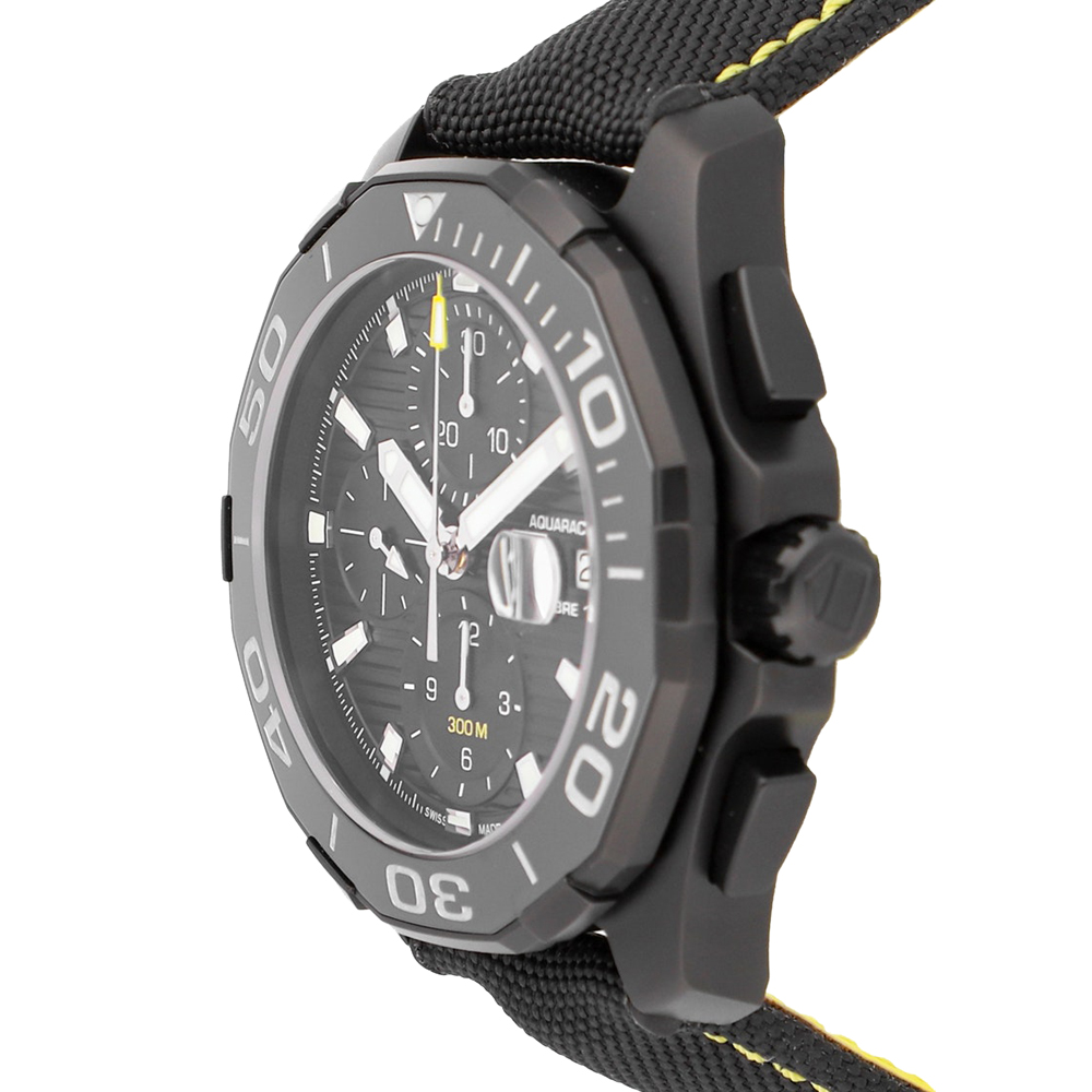 

Tag Heuer Black Titanium Aquaracer Chronograph Calibre 16 CAY218A.FC6361 Men's Wristwatch 43 MM
