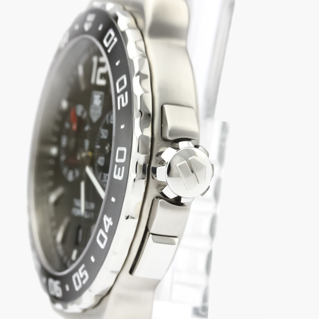 

Tag Heuer Grey Stainless Steel Formula 1 WAU111C Men's Wristwatch 42 mm