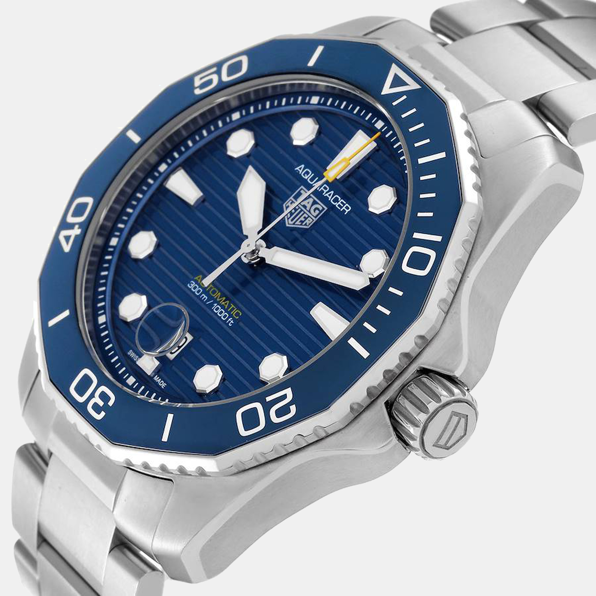 

Tag Heuer Blue Stainless Steel Aquaracer WBP201B Men's Wristwatch 43 mm