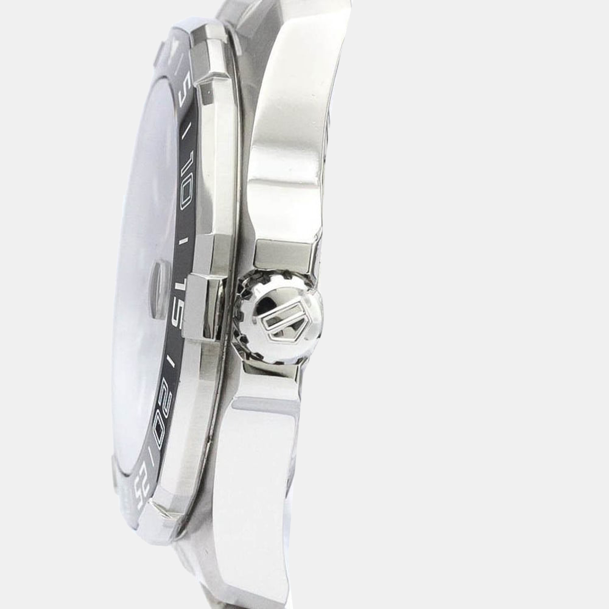 

Tag Heuer Black Stainless Steel Aquaracer Calibre 5 WAY201D Men's Wristwatch 43 mm
