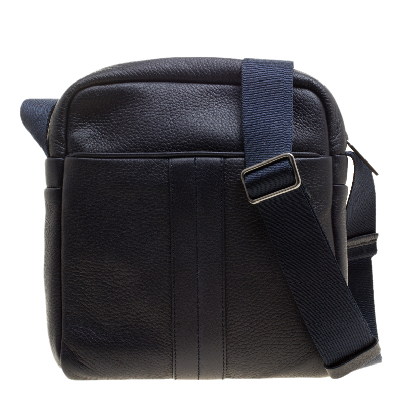 Pre Owned Tod's Navy Blue Leather Pillow Reporter Bag