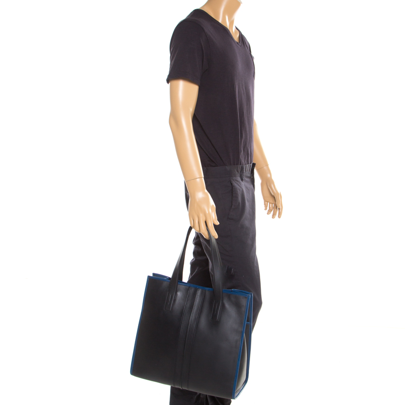 

Tod's Black/Blue Leather Slim Script Tote