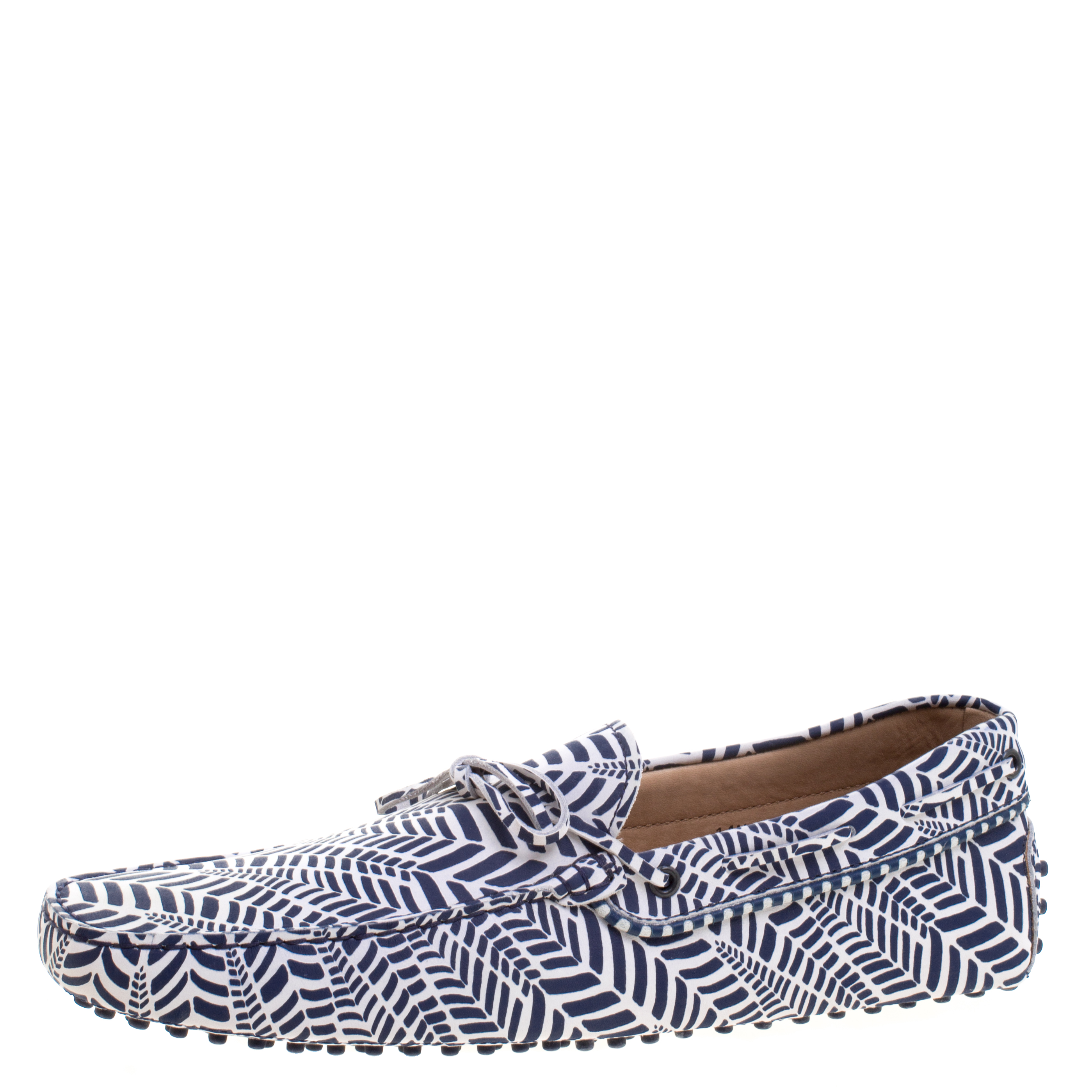 Pre Owned Tod's Blue and White Printed Leather Bow Loafers Size 46.5