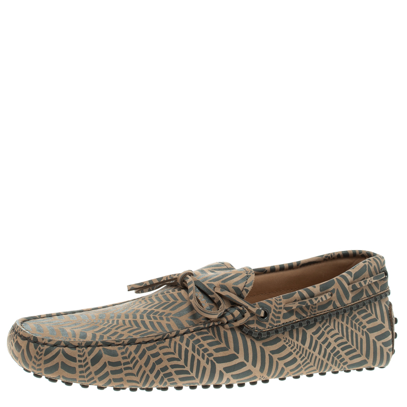 Pre Owned Tod's Beige and Grey Printed Leather Bow Loafers Size 44.5