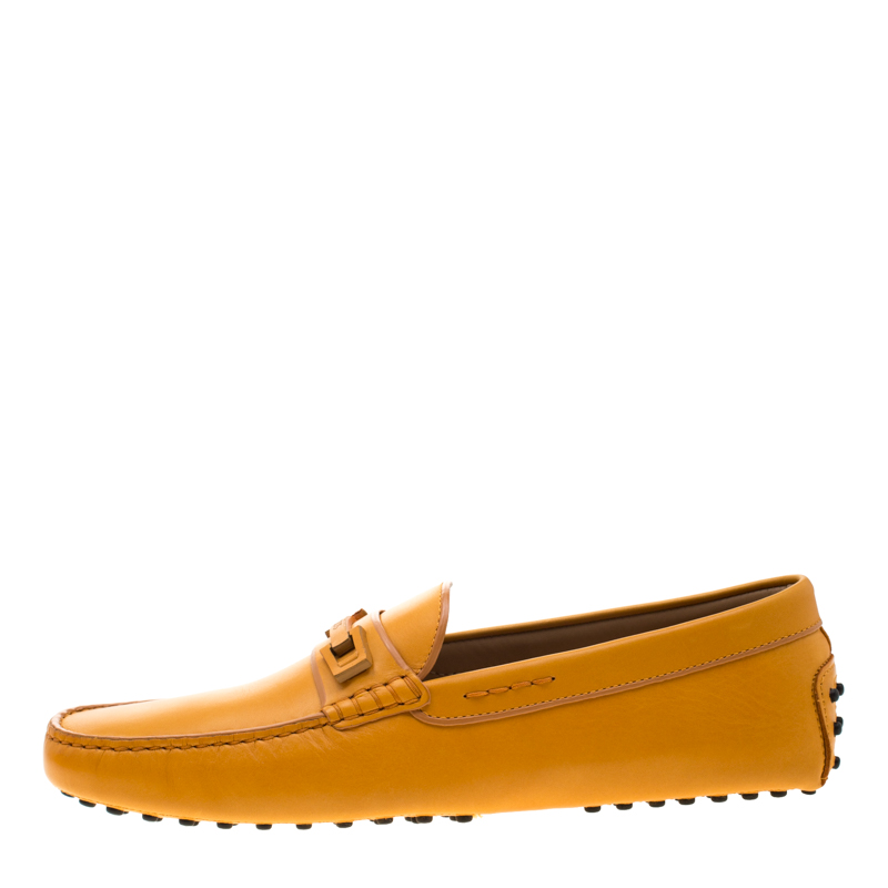 

Tod's Yellow Leather Loafers Size