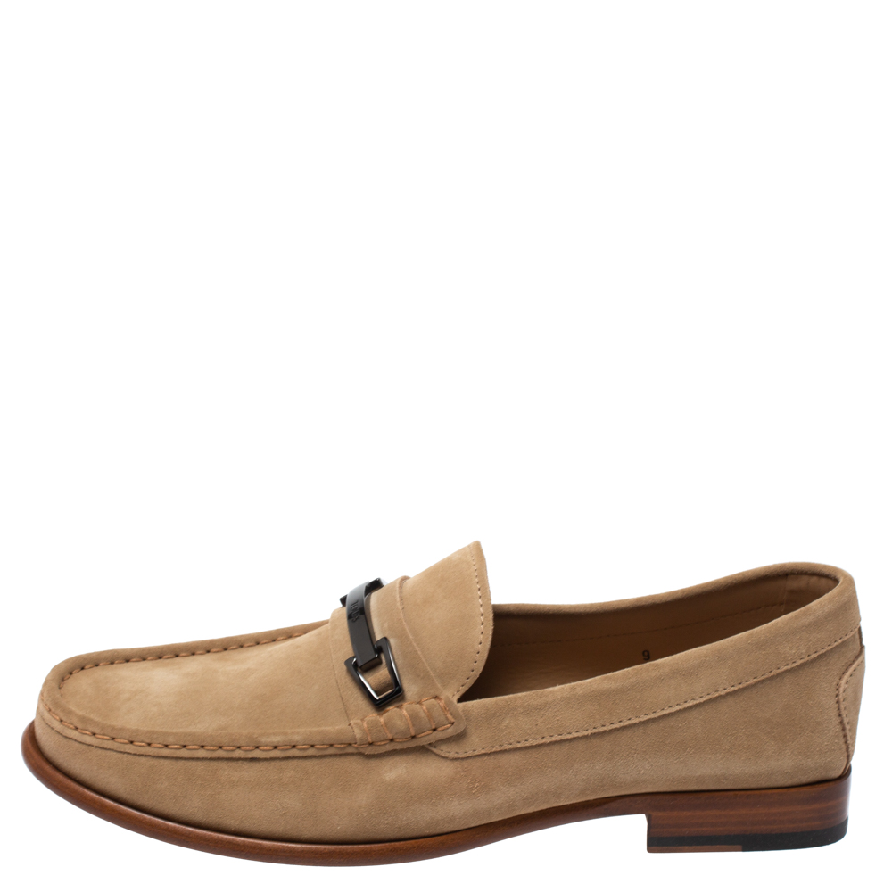 

Tod’s Beige Suede Macro Clamp Mocassins Size