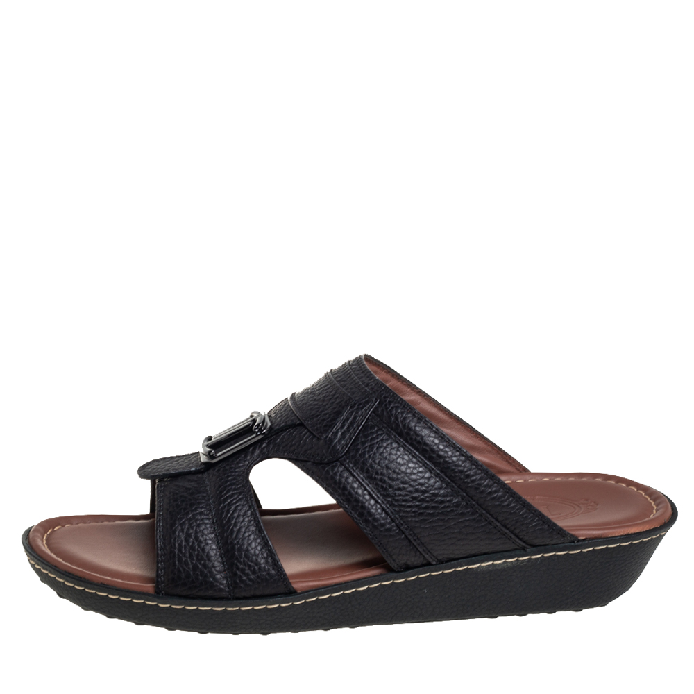 

Tod's Black Leather Slide Sandals Size