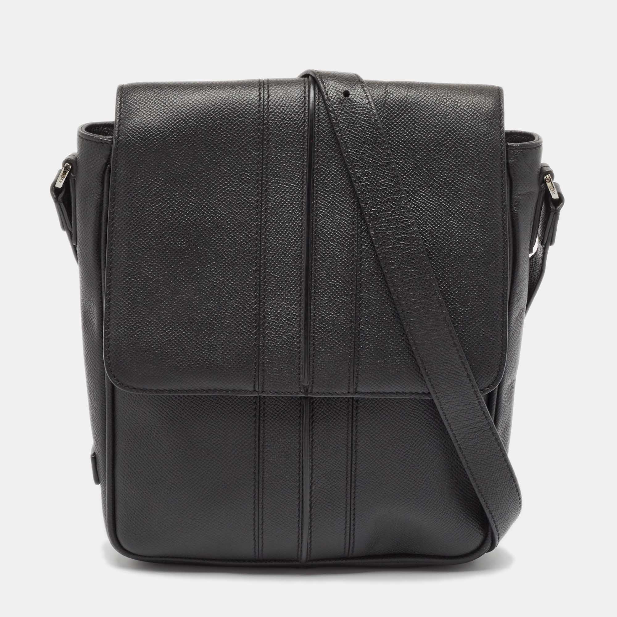 

Tod's Black Leather Flap Messenger Bag