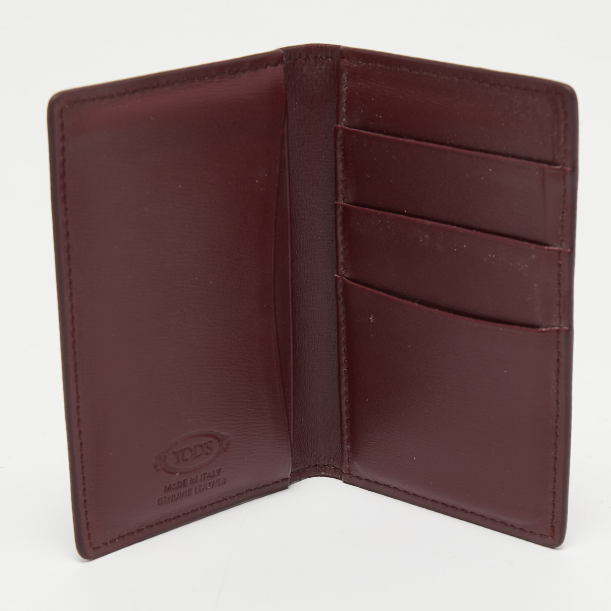 

Tod's Burgundy Leather Business Card Holder