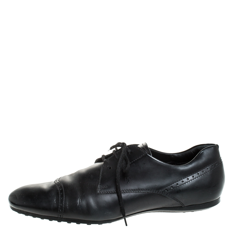 

Tod's Black Leather Brogue Detail Lace Up Derby Size