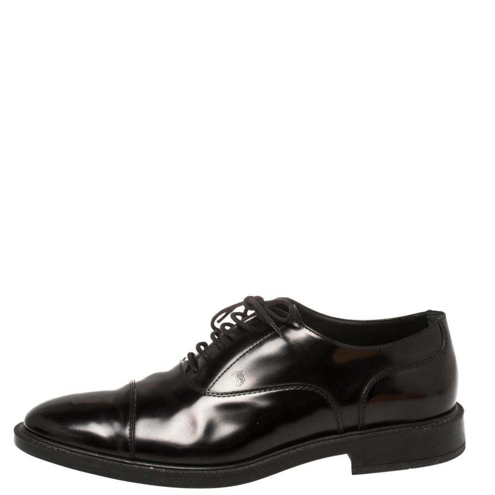 

Tod's Black Leather Lace Up Oxfords Size