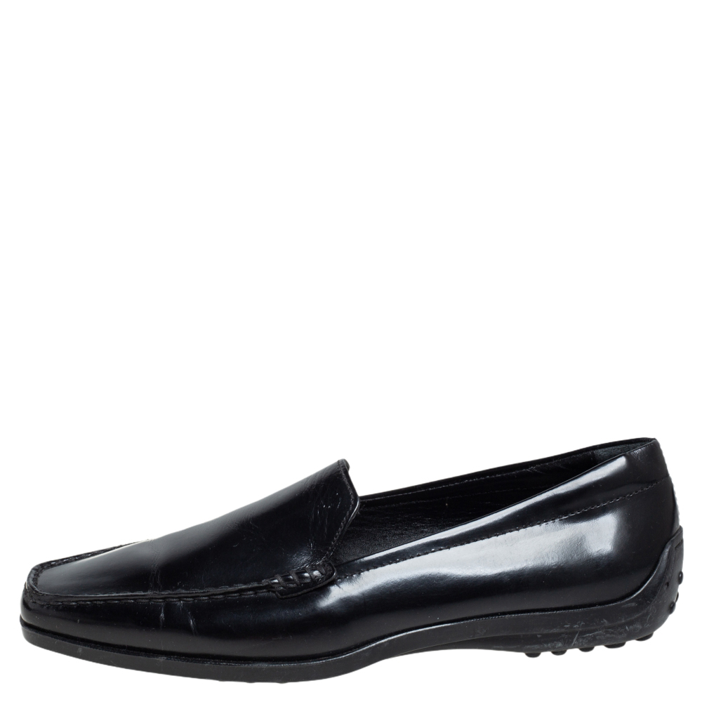 

Tod's Black Leather Slip On Loafers Size