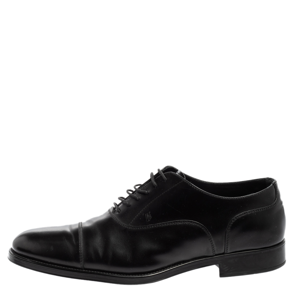 

Tod's Black Leather Lace Up Oxfords Size