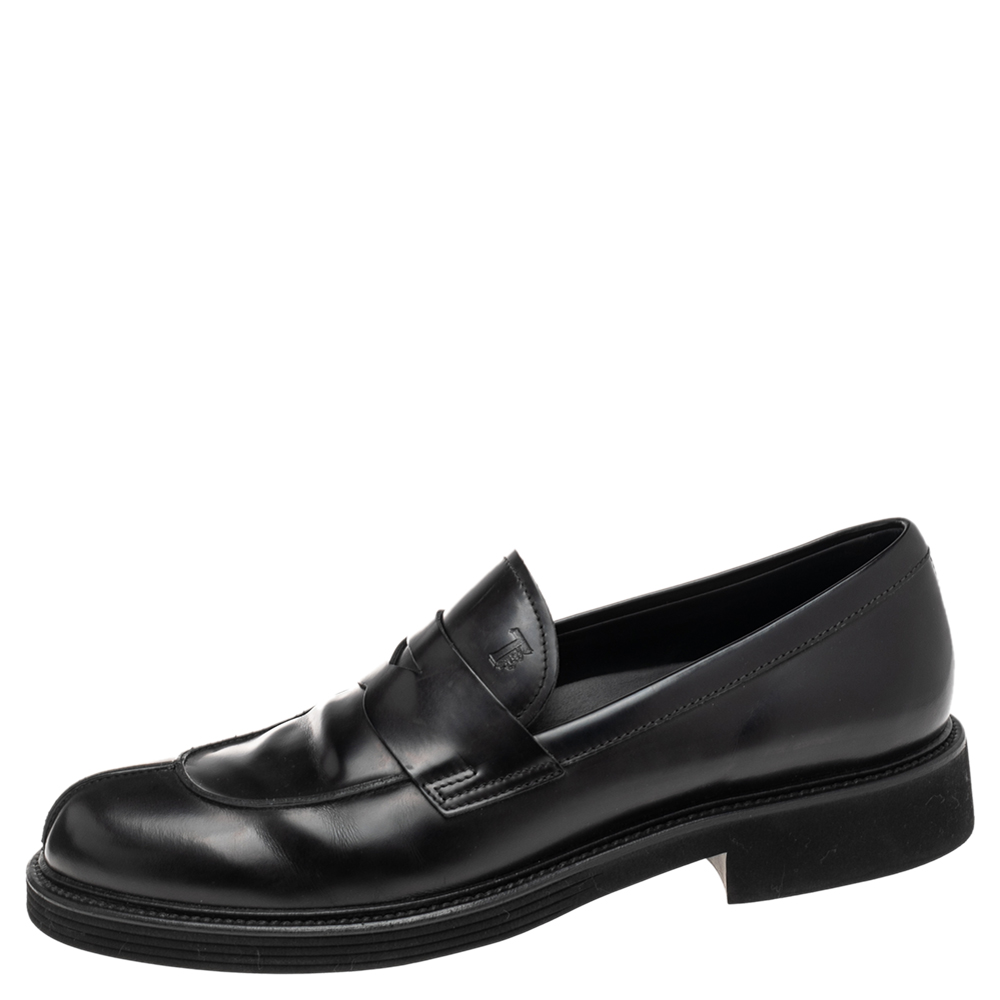 

Tod's Black Leather Slip on Loafers Size