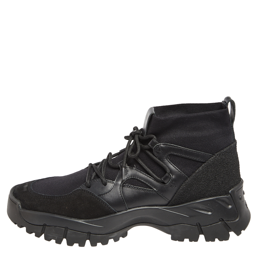 

Tod's Black Leather And Suede High Top Lace Up Sneakers Size