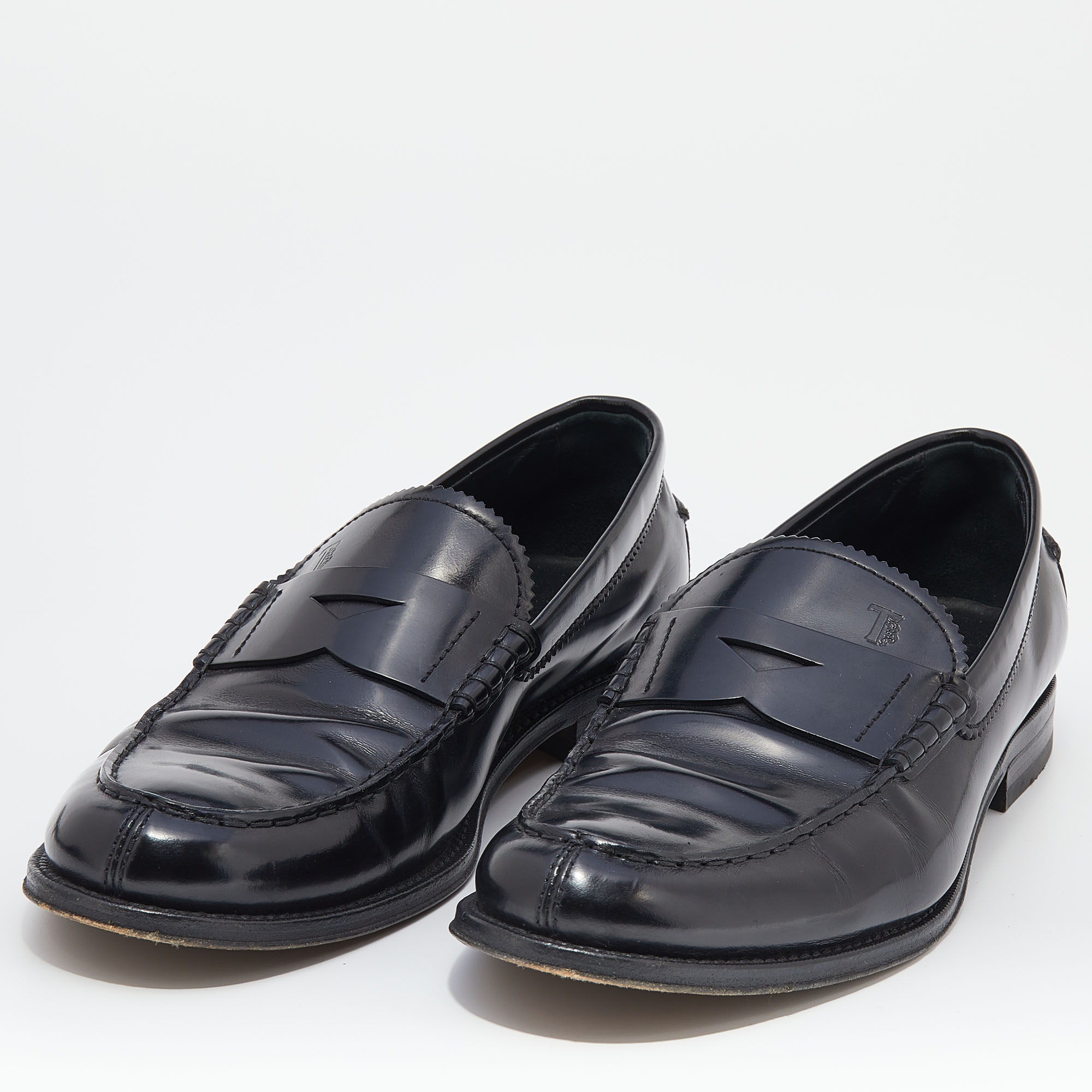 

Tod's Black Leather Slip on Loafers Size