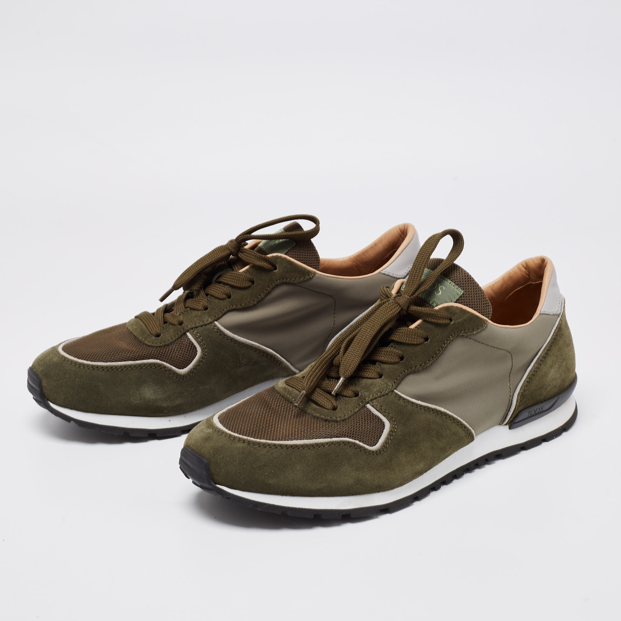 

Tod's Green Suede And Mesh Lace Up Sneakers Size