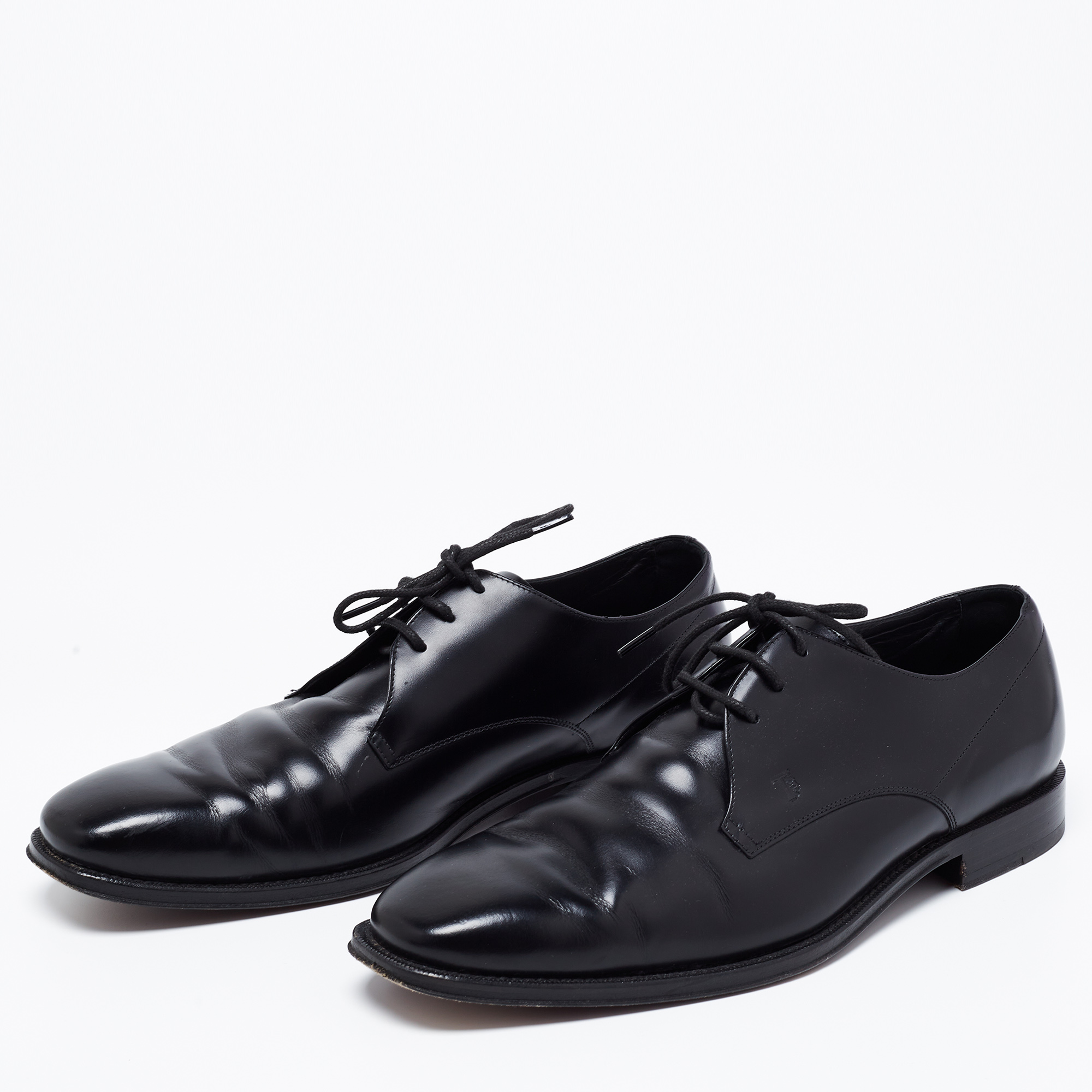 

Tod's Black Leather Lace Up Oxfords Size