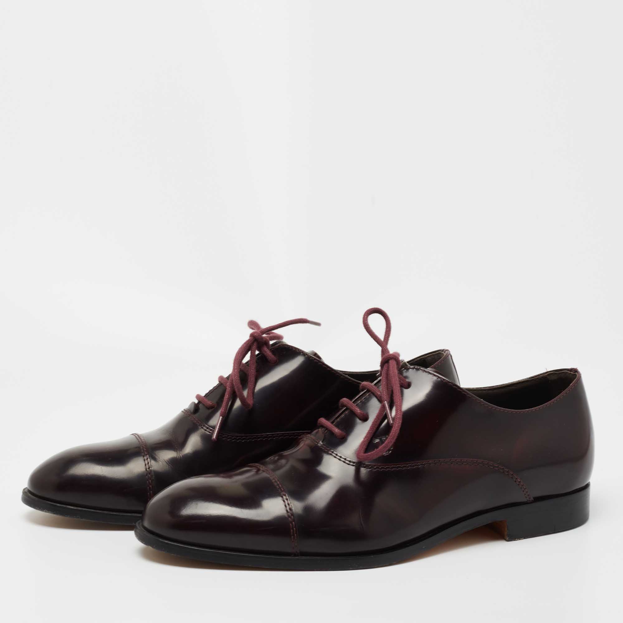 

Tod's Dark Burgundy Leather Lace Up Oxfords Size