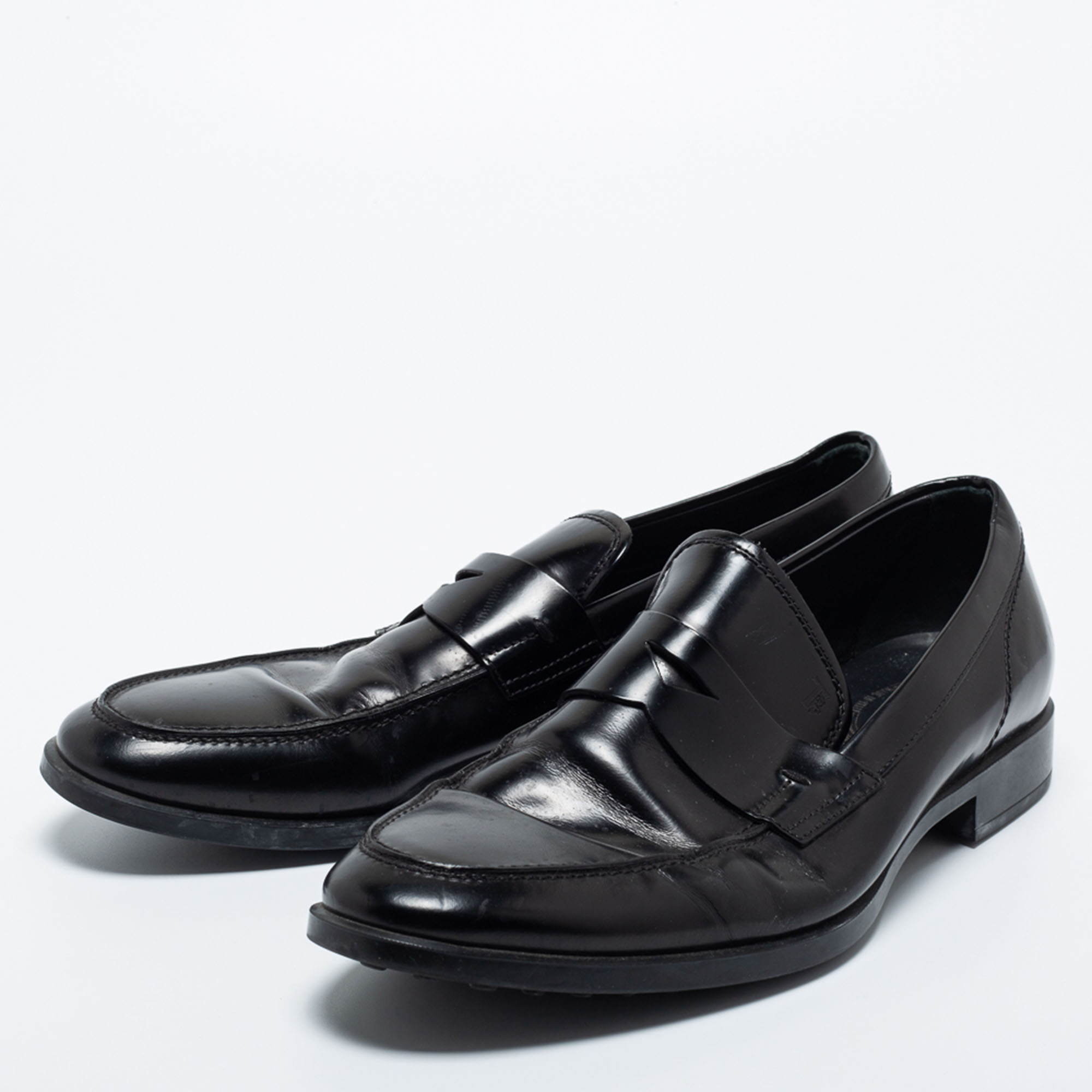 

Tod's Black Leather Penny Loafers Size