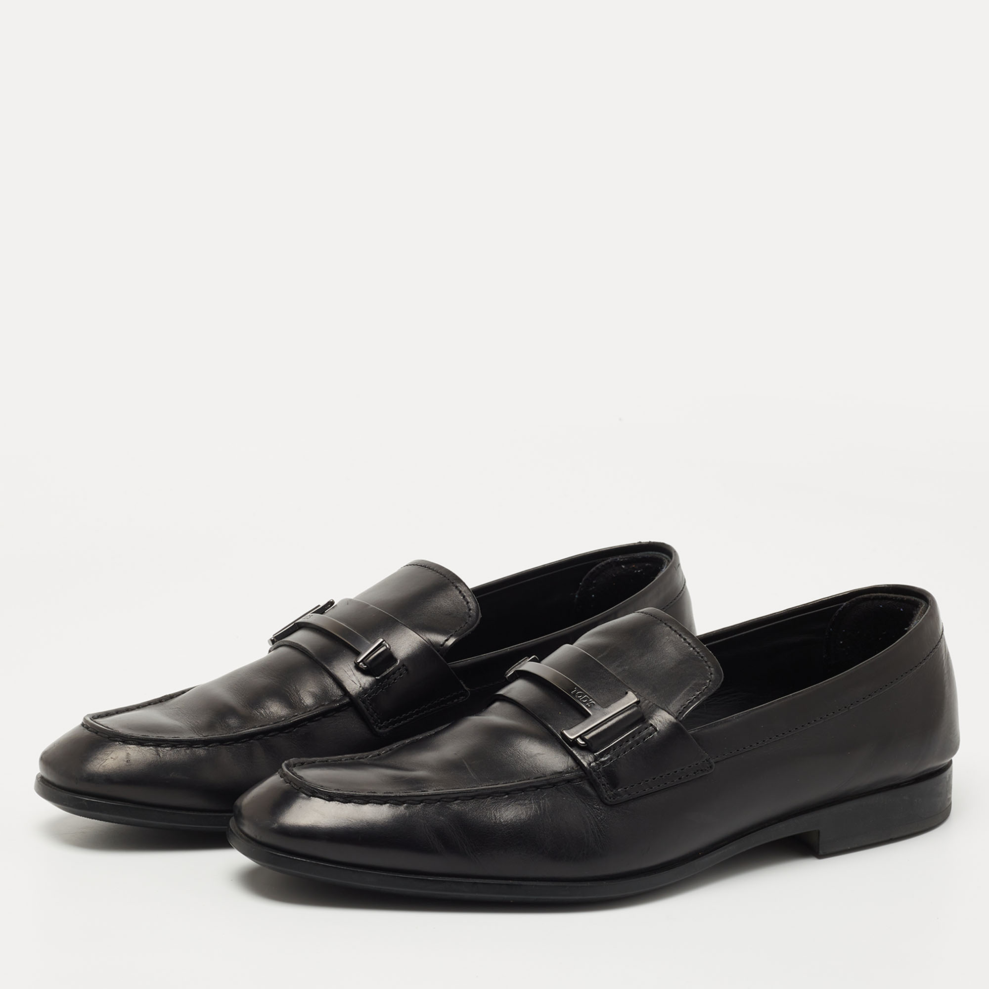 

Tod's Black Leather Slip On Loafer Size
