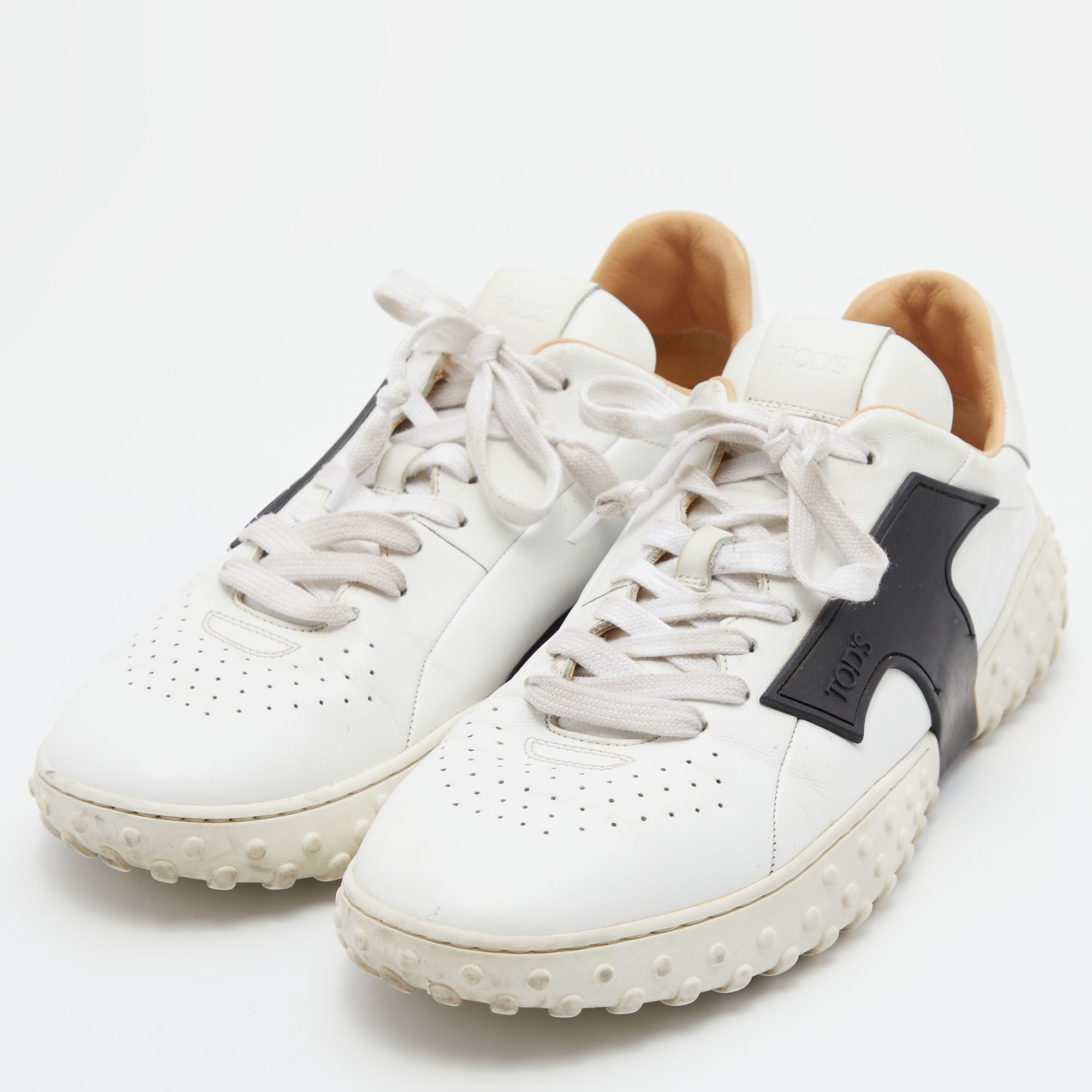

Tod's White/Black Leather Lace Low Top Sneakers Size