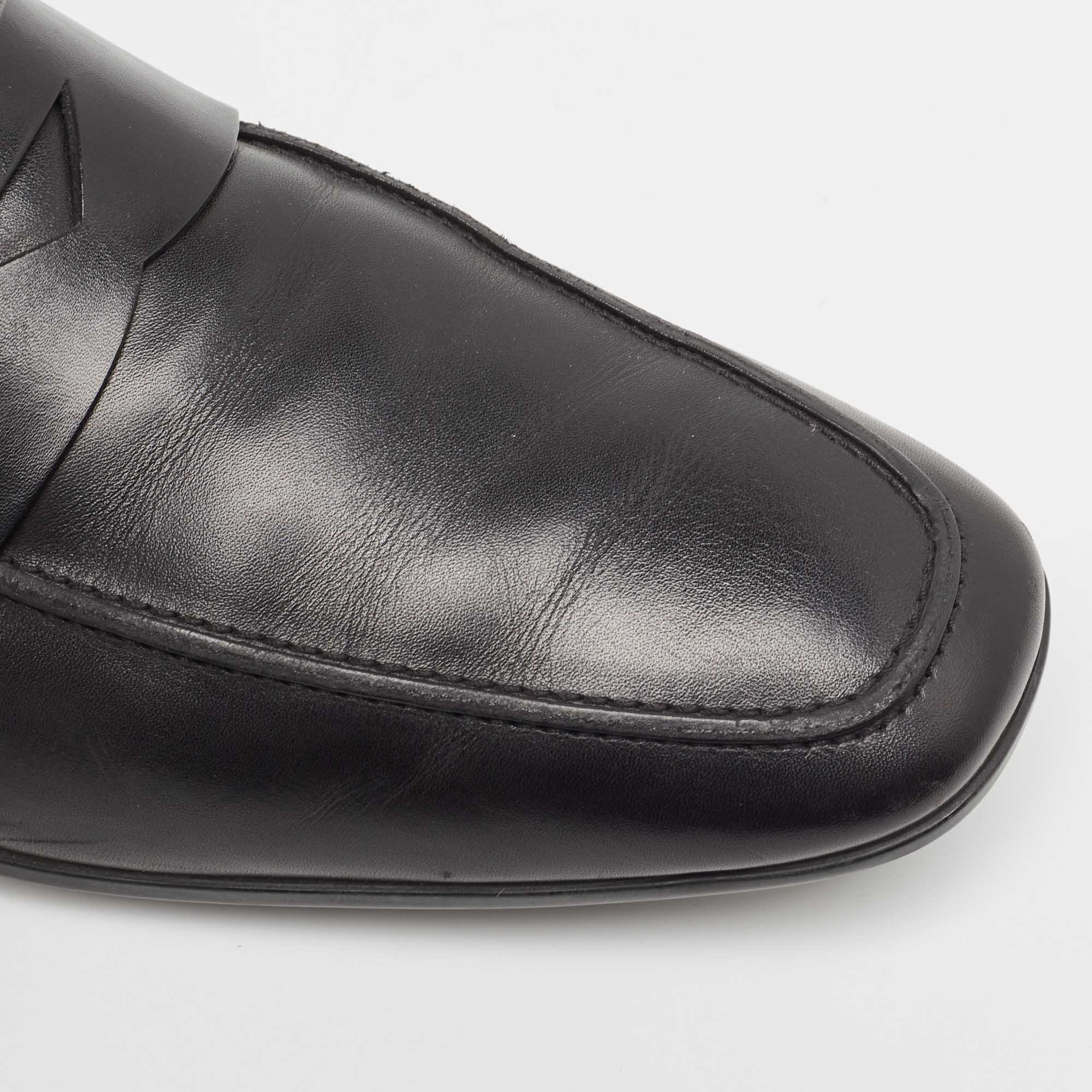 Tod`s Black Leather Penny Loafers Size 43 