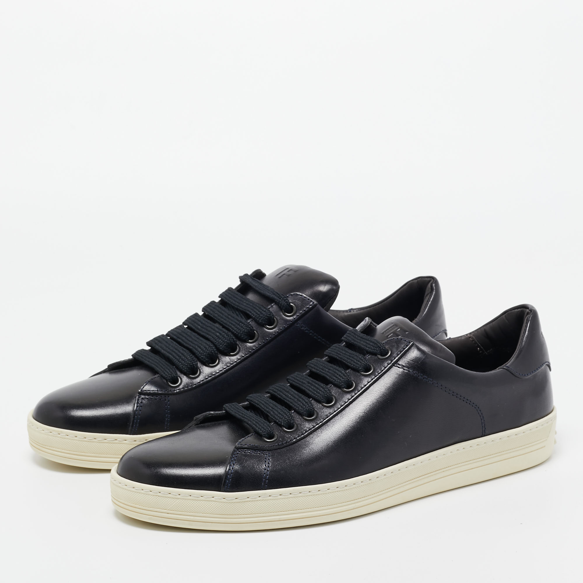 

Tom Ford Navy Blue Leather Russell Low Top Sneakers Size