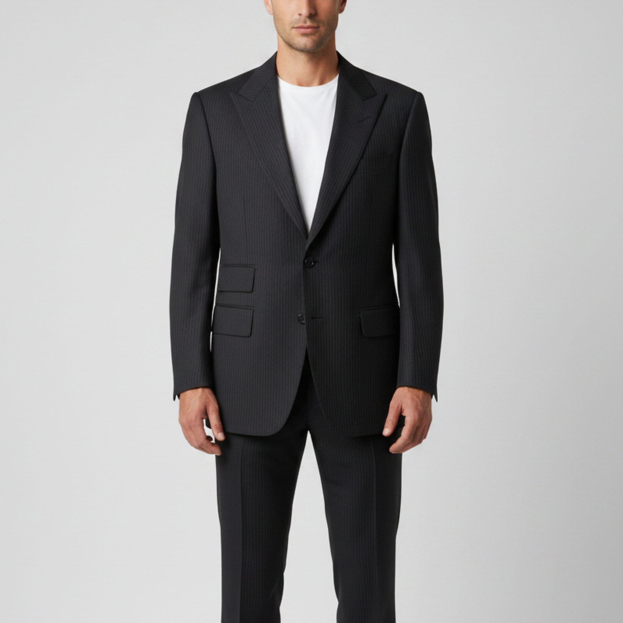 

Tom Ford Navy Blue Pin Striped Wool Single Breasted Blazer L